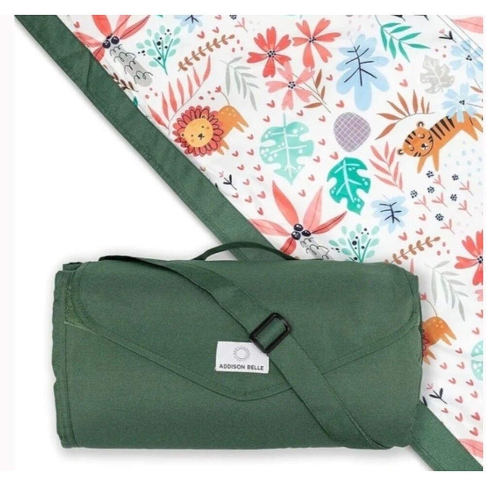 Addison Belle Outdoor Blanket Green/Safari Animals 5'x7' Picnic 60"x84" New